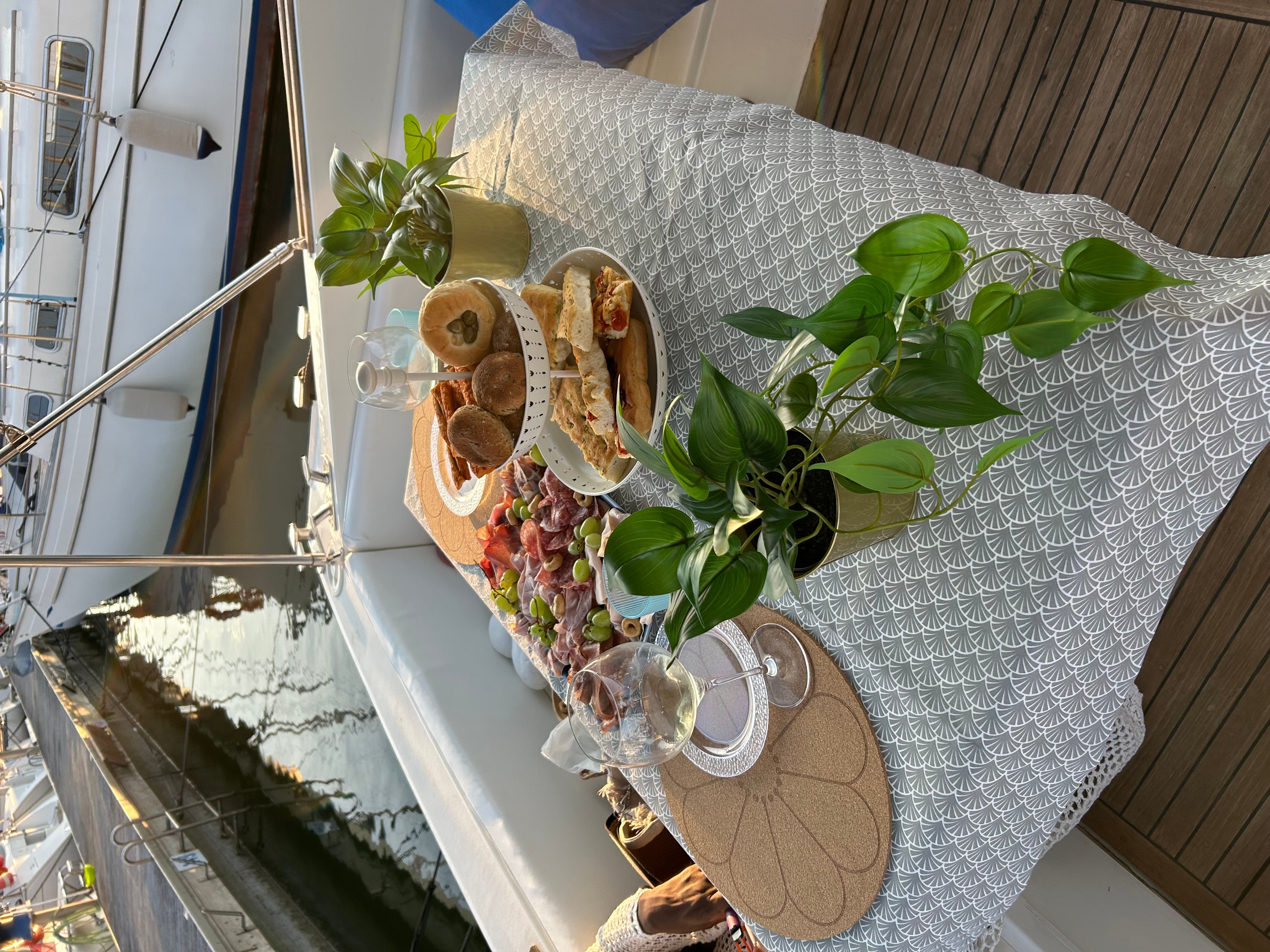 DEGUSTAZIONE VINI & CHAMPAGNE CON SOMMELIER PROFESSIONISTA