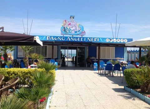 Bagno Angeli Neri n. 10