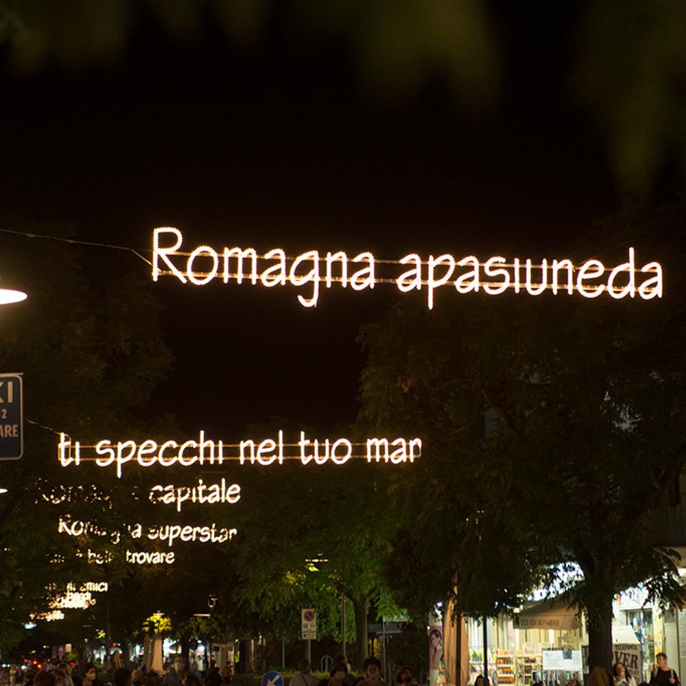 Luminous decorations 