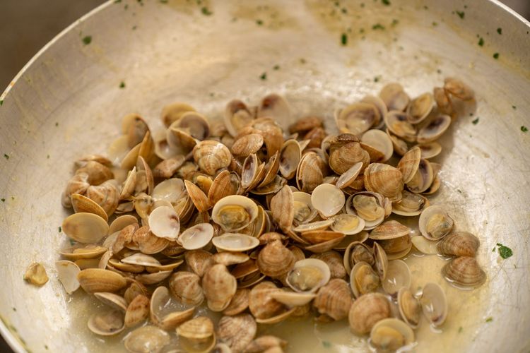 Savor autumn, from the sea to the table