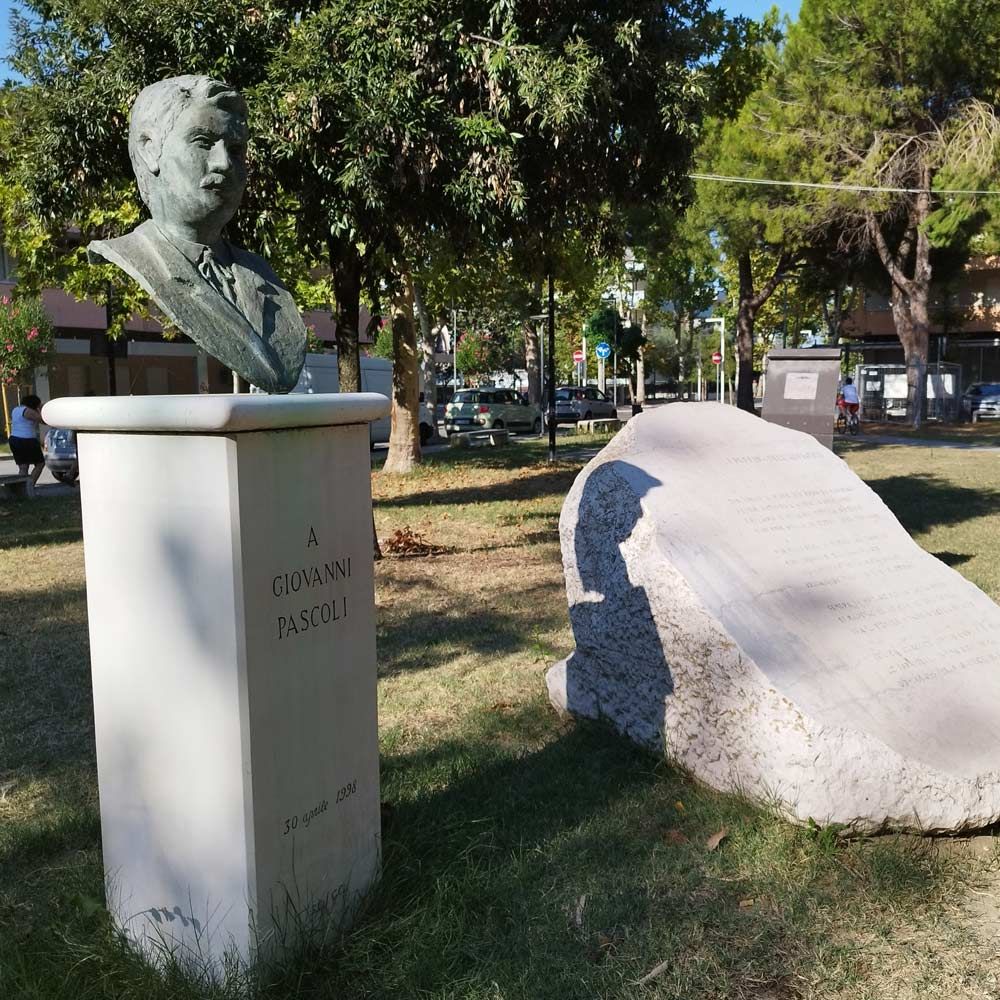 I puffini dell'Adriatico - Pascoli's bust and rock, dedicated to one of his best-known work